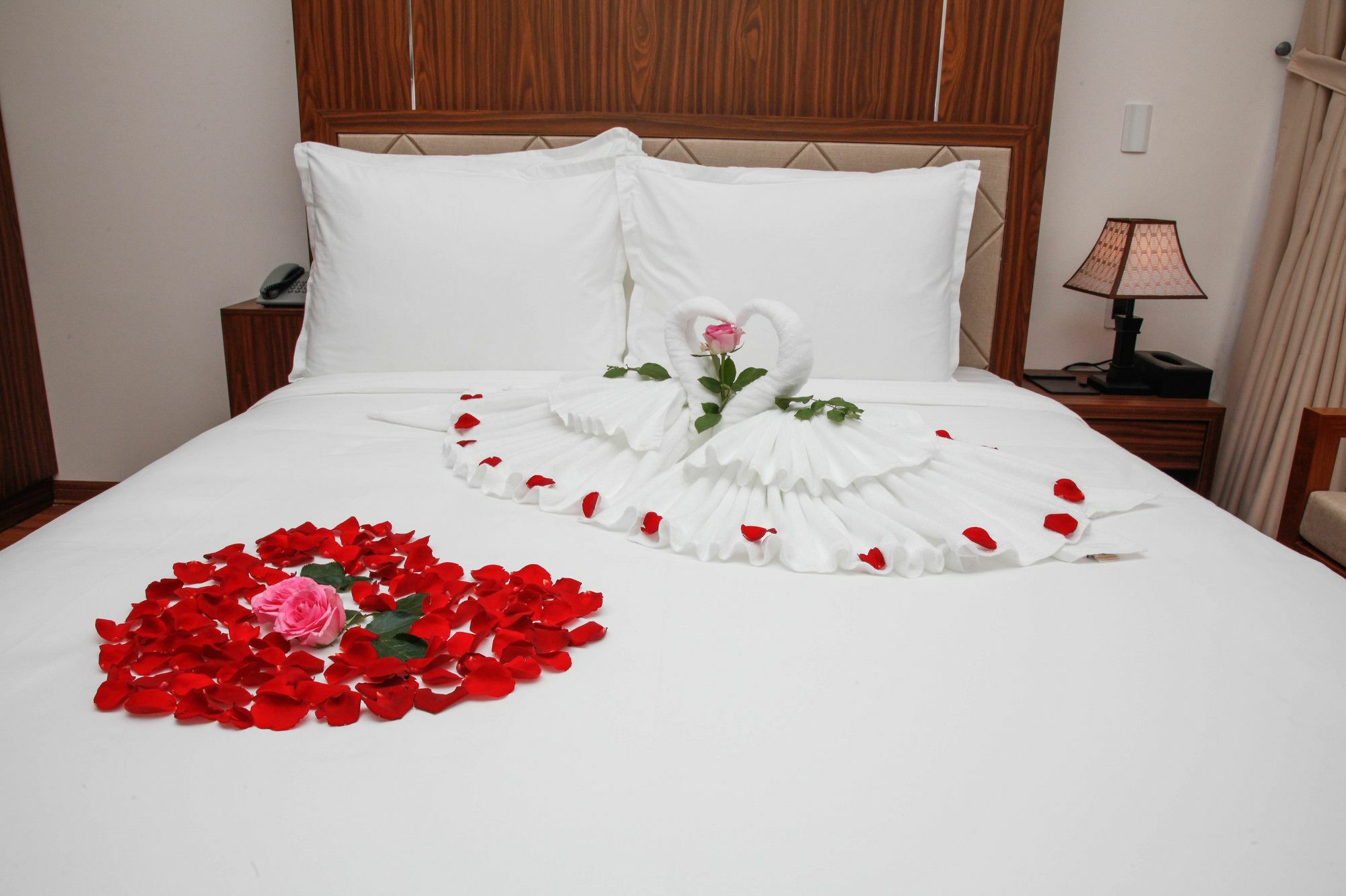 De Lamour Hotel Danang Exterior photo