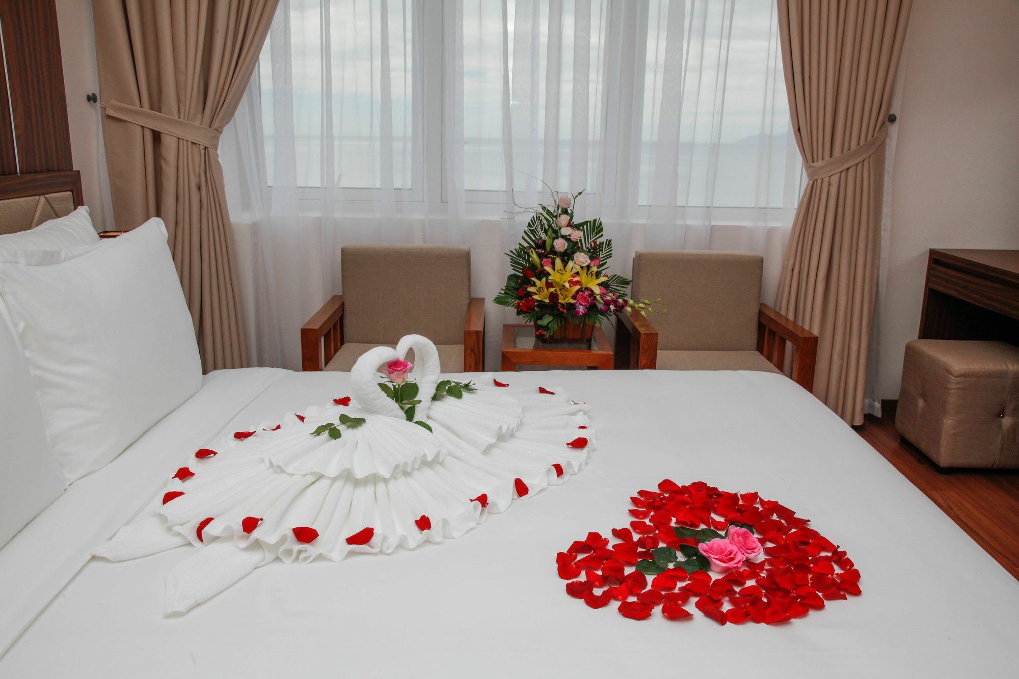 De Lamour Hotel Danang Exterior photo